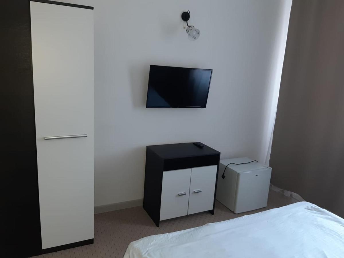 Casablanca Hostel Κραϊόβα Εξωτερικό φωτογραφία