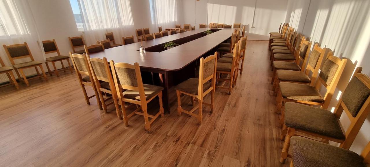 Casablanca Hostel Κραϊόβα Εξωτερικό φωτογραφία