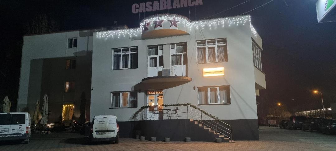 Casablanca Hostel Κραϊόβα Εξωτερικό φωτογραφία