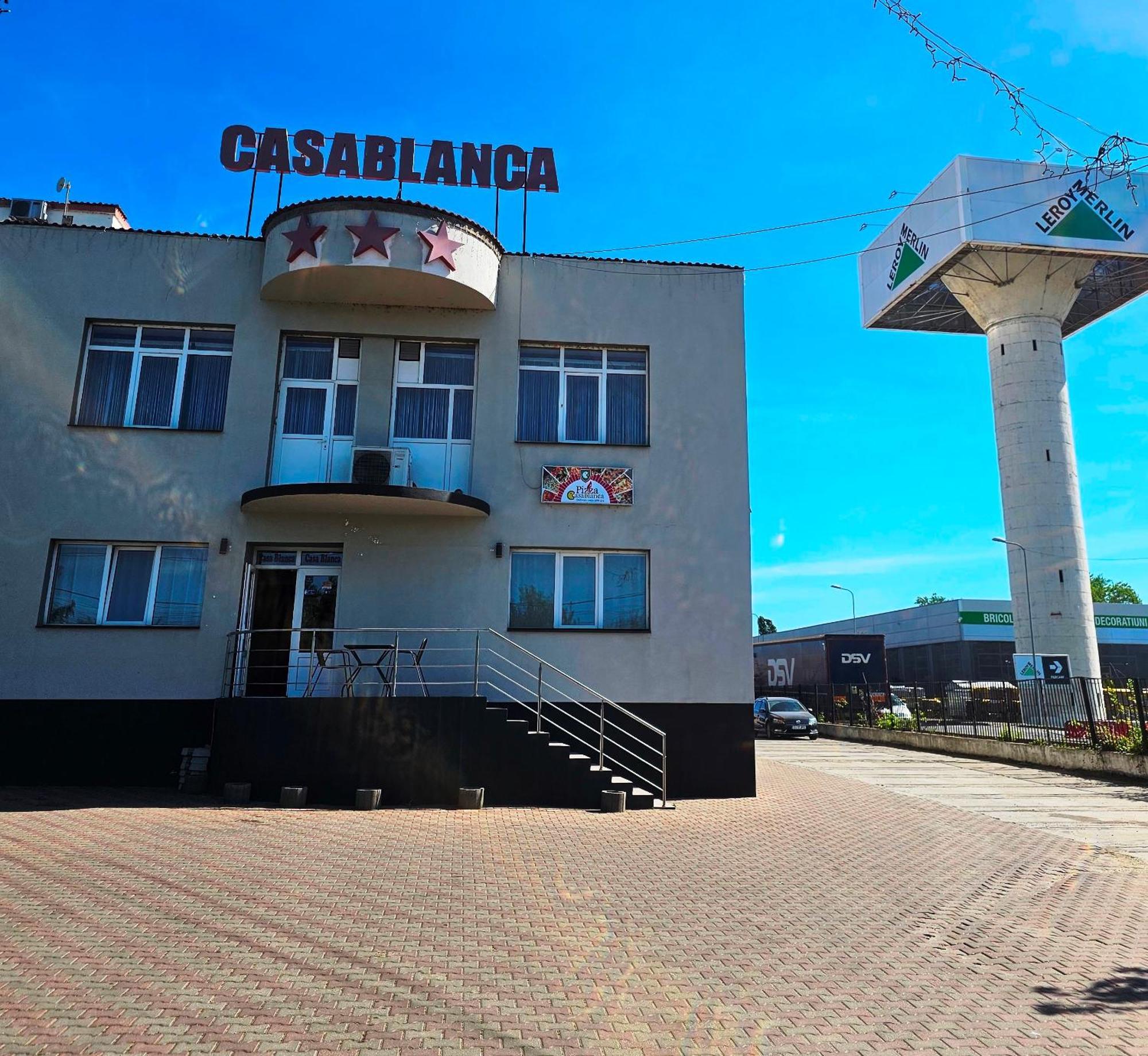 Casablanca Hostel Κραϊόβα Εξωτερικό φωτογραφία